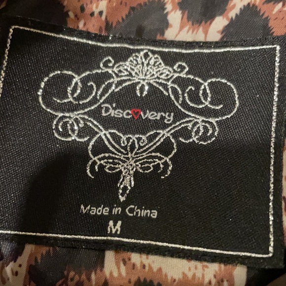 Brown Vest - Discovery - Picture 3 of 3